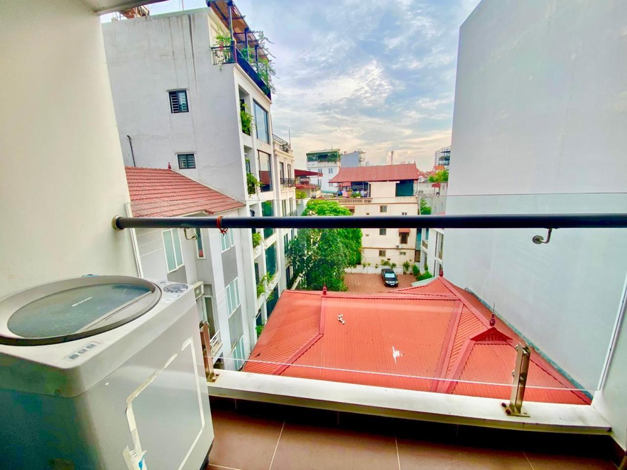 Luxe Paradise Residence Lac Long Quan Hanoi Exteriör bild